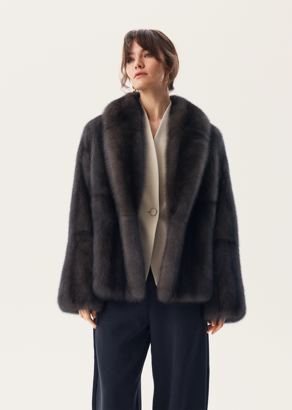 Manteau en fourrure de zibeline à col châle